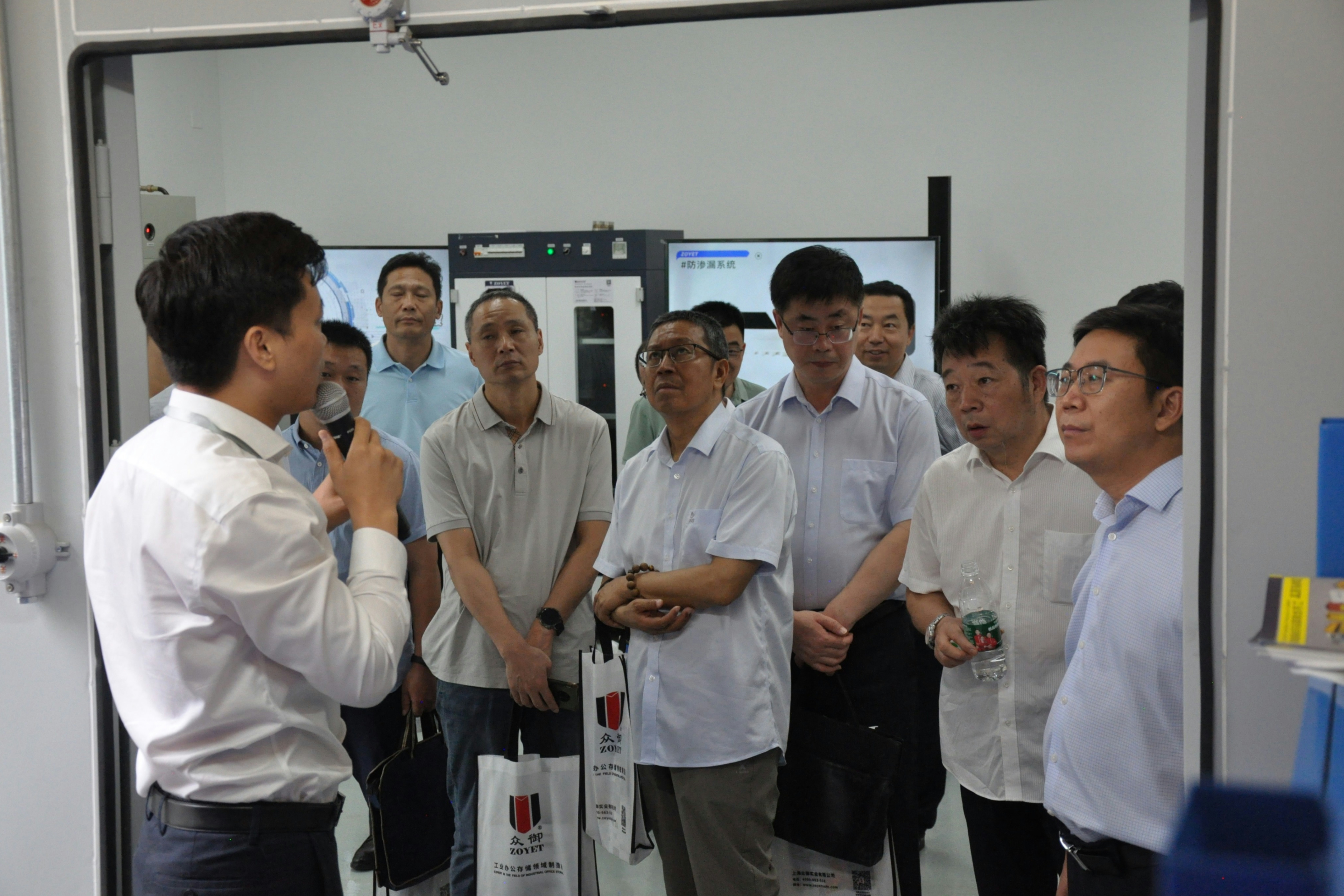 携手国联展开安全生产培训活动